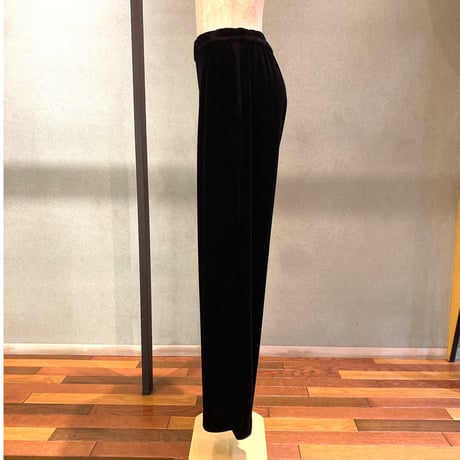 ベロアパンツ