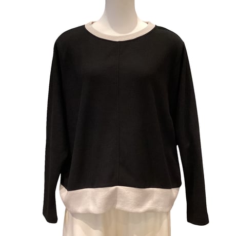 再入荷　フリースニット