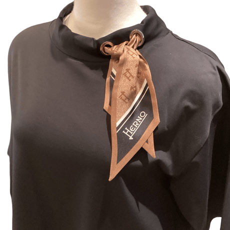 HERNO ヘルノ　Tシャツ
