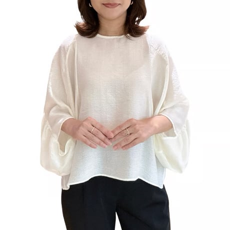 ブラウス