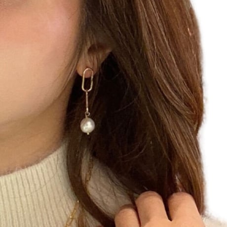 チェーンピアス