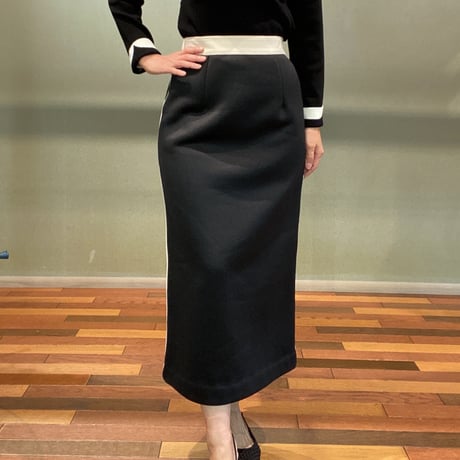 裏ボア　スカート