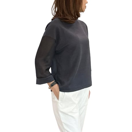 Tシャツブラウス