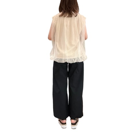 チュール付きTシャツ
