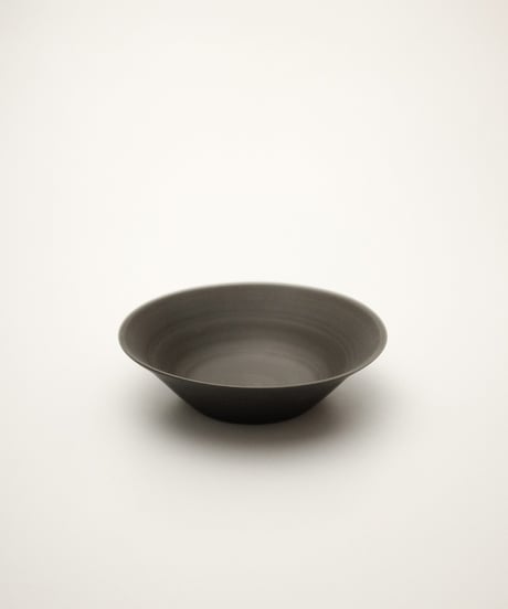 岡晋吾　白瓷輪花浅鉢　白磁　皿　鉢 岡晋吾 白瓷輪花浅鉢 白磁 皿 鉢 岡 晋吾 | Artists |