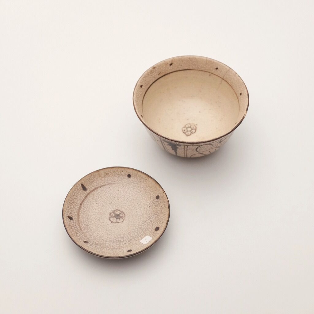 今は欠損しています絵瀬戸 四方形 茶碗 蓋物 18〜19世紀 向付 古美術 