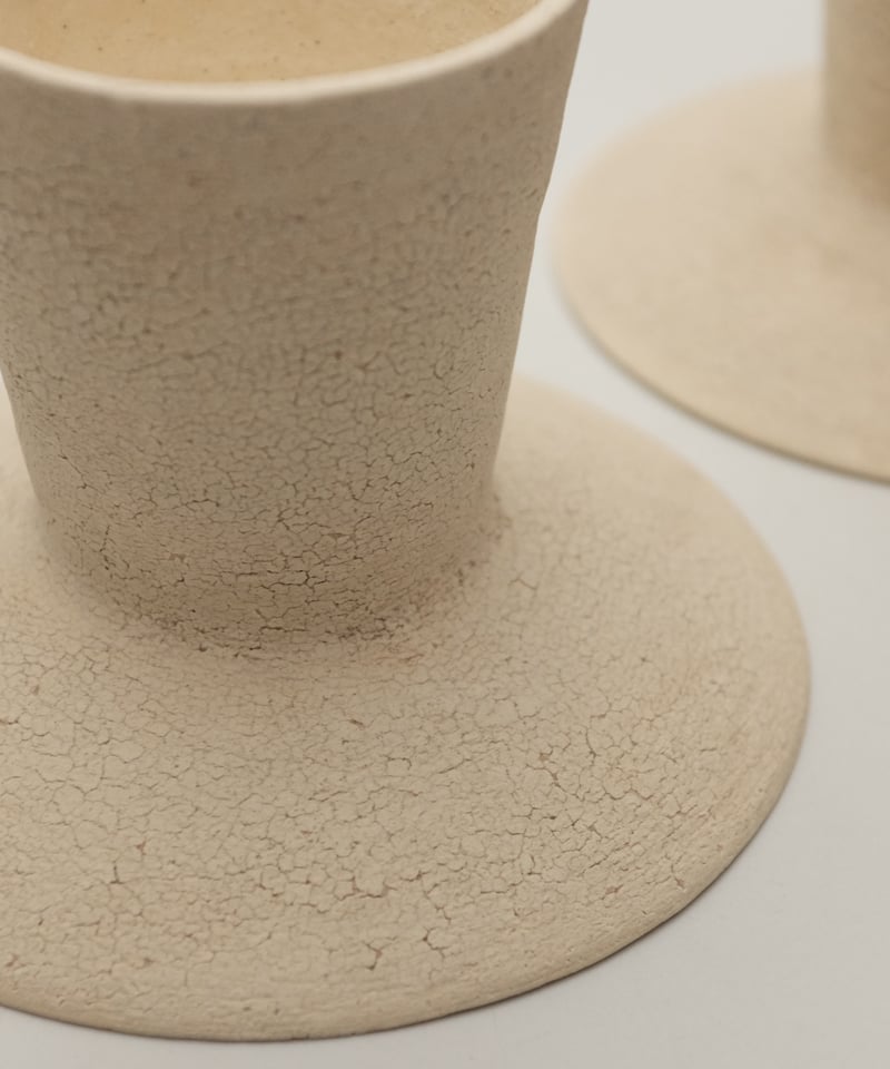 鏡原愛莉 高台皿 白 | LAPIN ART ONLINE