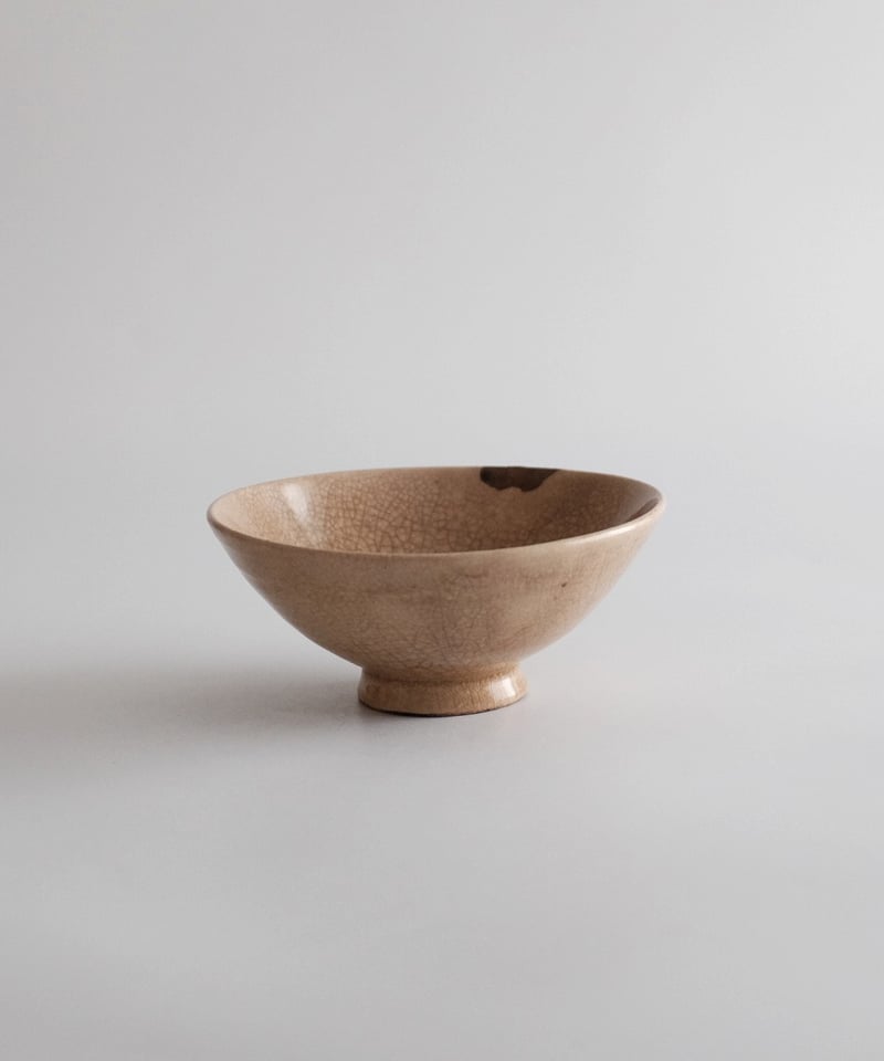 茶碗　薩摩焼き　骨董品 十五代 沈壽官 作 白薩摩盛金秋草図茶碗 商品詳細｜ギャラリービーンズ