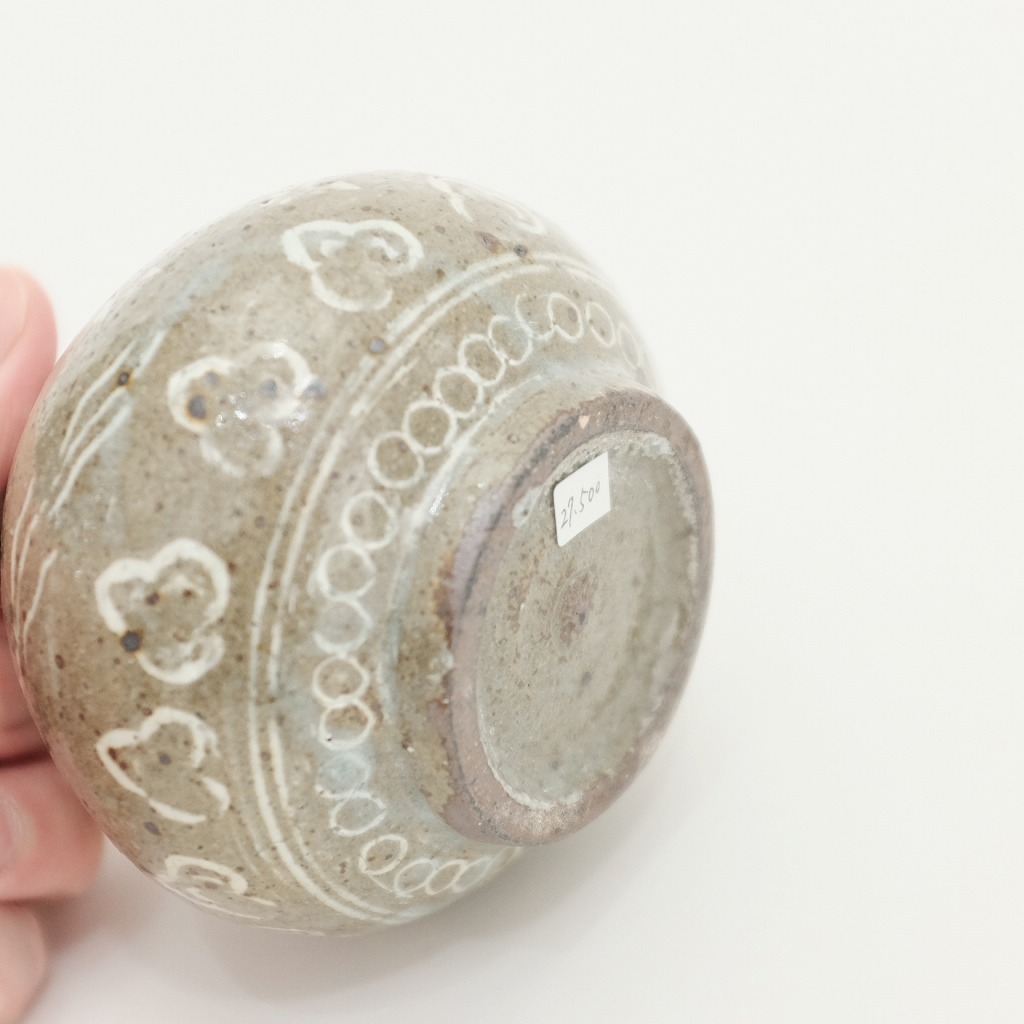 武末日臣　湯呑み 2_14d454c2-596e-46a8-a2b3-