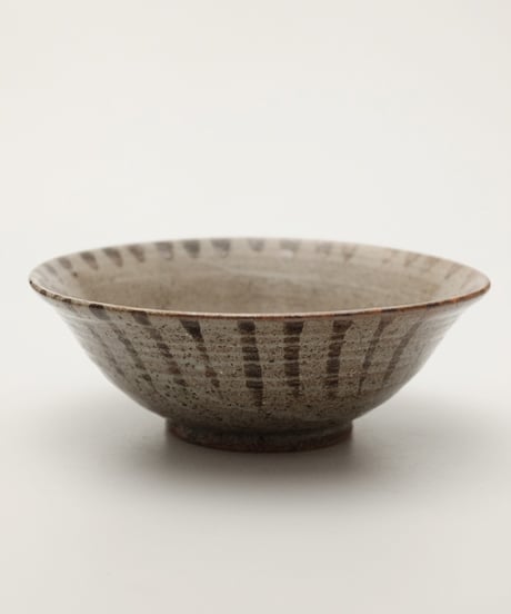 岡晋吾　白瓷輪花浅鉢　白磁　皿　鉢 岡晋吾 白瓷輪花浅鉢 白磁 皿 鉢 岡晋吾 白瓷輪