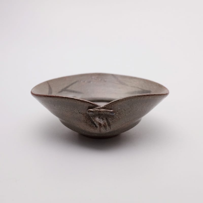 中里重利 作 絵唐津蛤向付 1 | LAPIN ART ONLINE STORE 中里重利 作 絵唐津蛤向付 1 | LAPIN ART ONLINE STORE