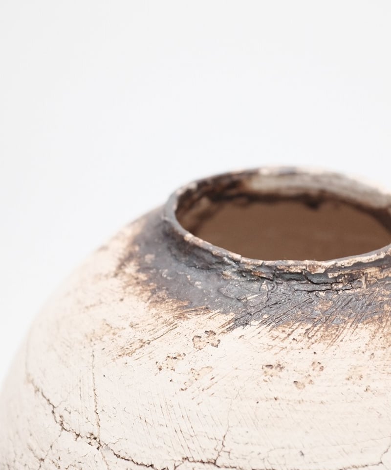 SAKI black top moon jar | LAPIN ART ONLINE