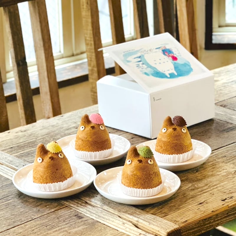 シュークリーム 10月31日発送】おとどけトトロ 4個入り | 白髭のシュークリーム