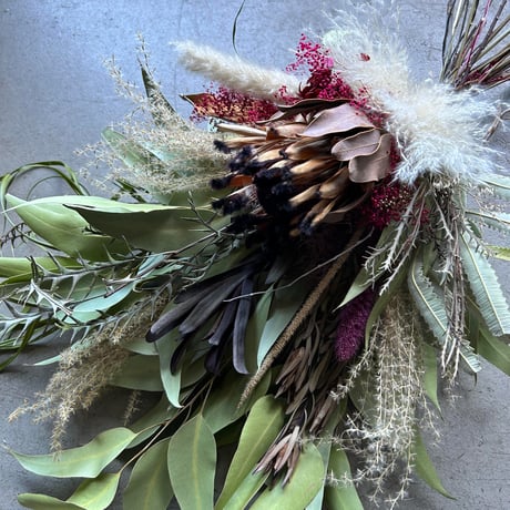 Dry Flower swag bouquet   (22)