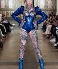 【LFW】 Turtle Queen亀の女王