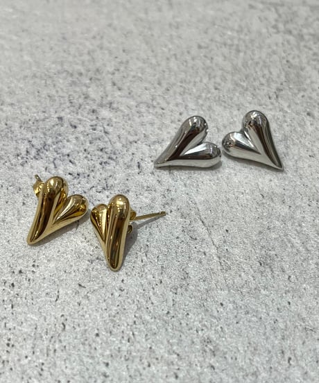 [ピアス] シェイプハート（素材：ステンレス）