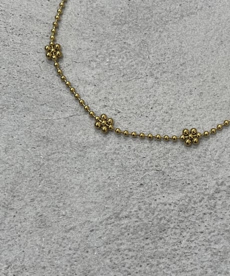[ネックレス]　フラワー（素材：ステンレス）