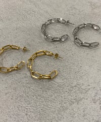 [ピアス]  Cカールチェーン（素材：ステンレス）