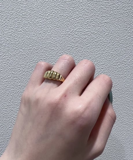 [リング]　ボリューム（素材：ステンレス）