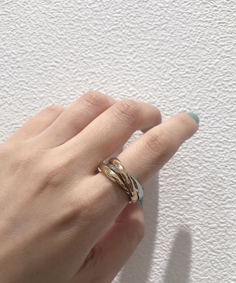 [リング] ローズボリューム（素材：ステンレス）