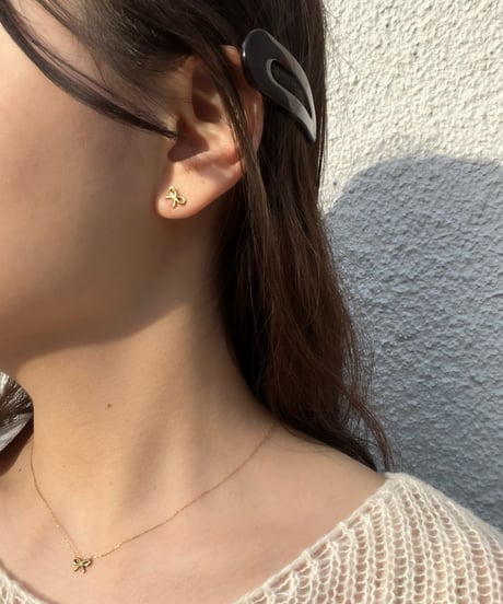 [ピアス] aucaミニリボン（素材：ステンレス）