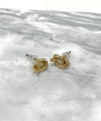 knot pierce(gold/silver) (素材：ステンレス)