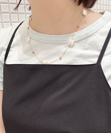[ネックレス]  スクエアパール（素材：ステンレス）