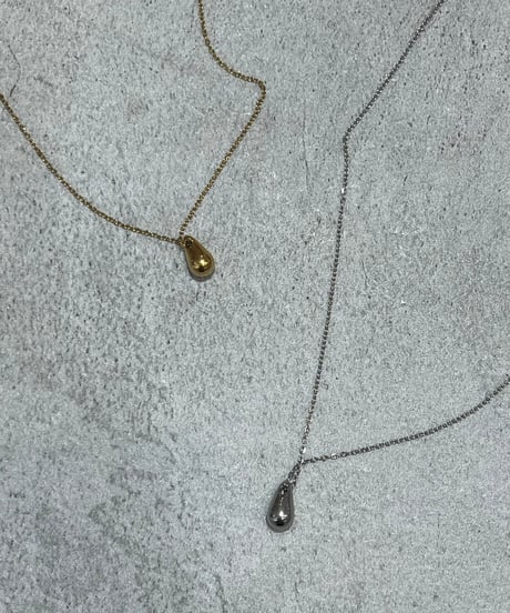 [ネックレス]　drop necklace（素材：ステンレス）