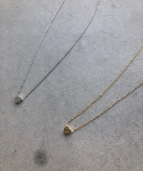 [ネックレス]　スモールハート ゴールド（素材：ステンレス）