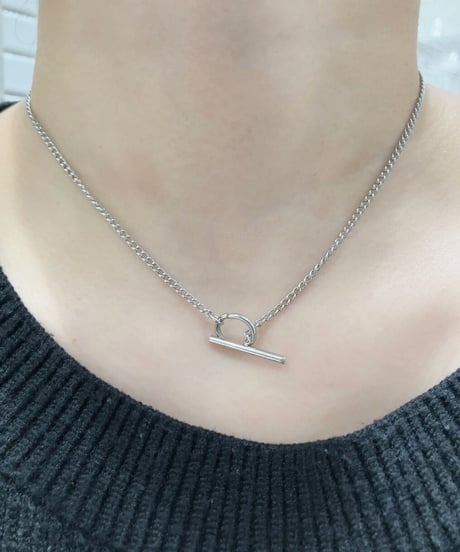 [ネックレス]　シンプルスルーフープ（素材：ステンレス）