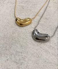 [ネックレス] ハートビーンズ（素材：ステンレス）