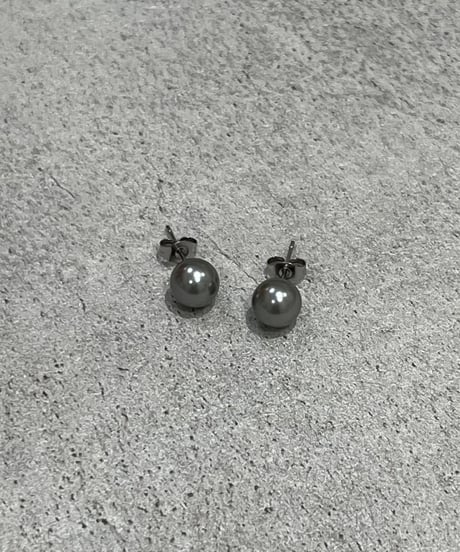 [ピアス]　マットシルバーボール（素材：ステンレス）