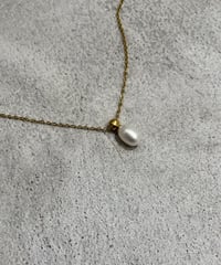 [ネックレス] シンプルパール（素材：ステンレス）