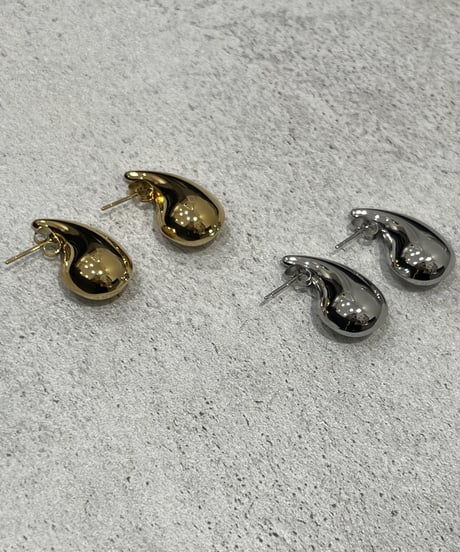 [ピアス] ドロップ（素材：ステンレス）
