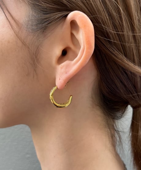 [ピアス] リーフフープ（素材：ステンレス）