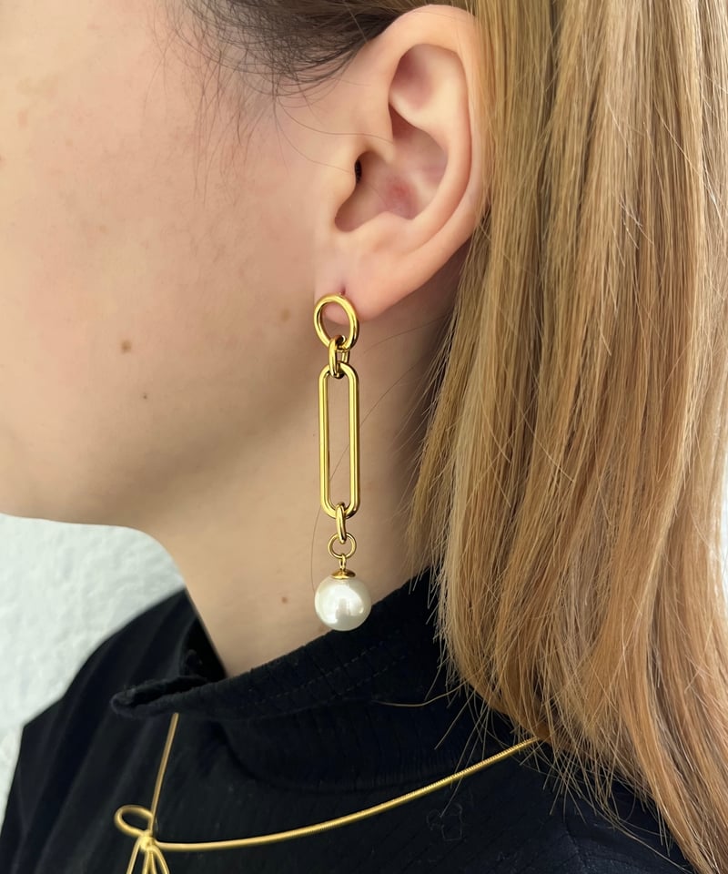 【美品】RICO ロングチェーンパールピアス(片耳) ピアス] ロングチェーンパール（素材：ステンレス） | auca's STORE