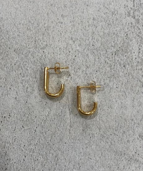 [ピアス] ラインズ（素材：ステンレス）