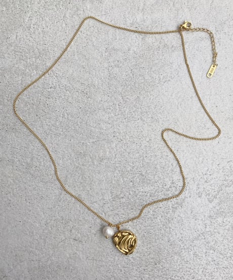 [ネックレス]　フラットパール（素材：ステンレス）