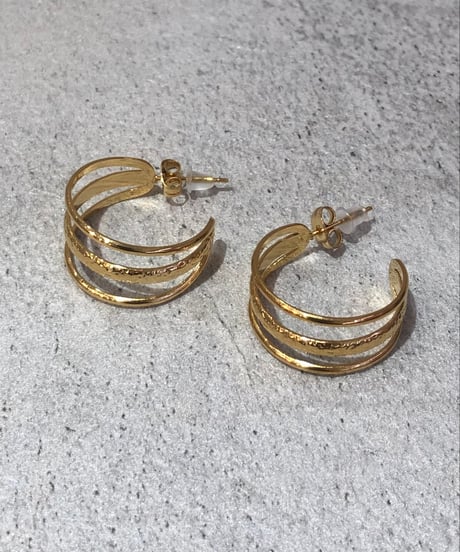 [ピアス] ラインフープ（素材：ステンレス）