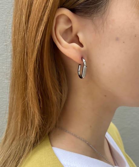 [ピアス]  Uコイル（素材：ステンレス）