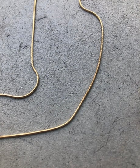 [ネックレス] 1mm スネークショートゴールド（素材：ステンレス）