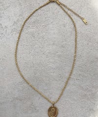 [ネックレス] フラワープレート（素材：ステンレス）