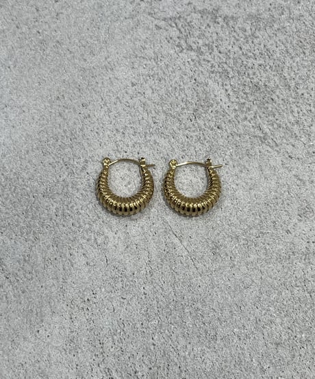 [ピアス]　ボールドフープ（素材：ステンレス）