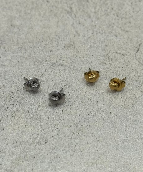 [ピアス] aucaミニハート（素材：ステンレス）