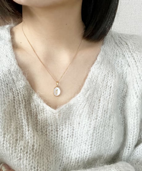 [ネックレス]　シェルチューリップ（素材：ステンレス）