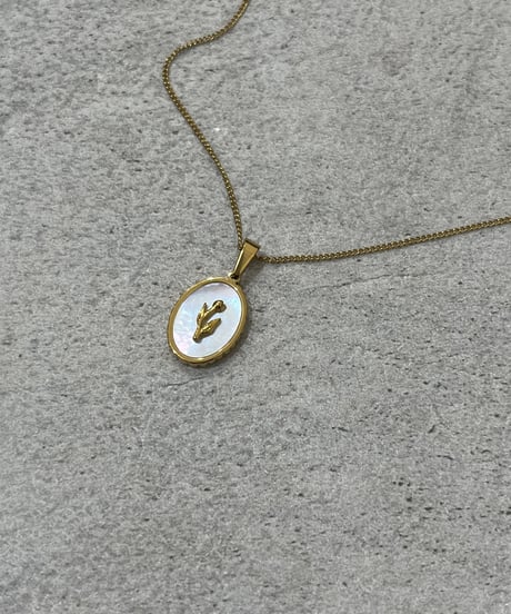 [ネックレス]　シェルチューリップ（素材：ステンレス）