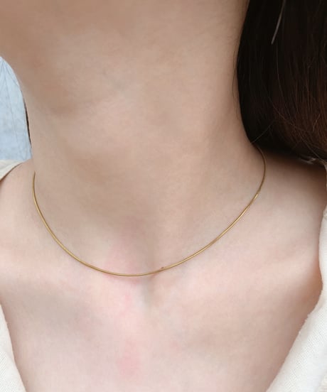 [ネックレス] 1mm スネークショートゴールド（素材：ステンレス）
