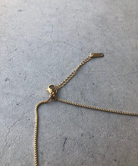 [ネックレス]　drop necklace（素材：ステンレス）