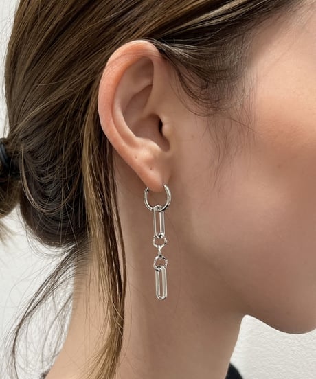 [ピアス]　2wayチェーン（素材：ステンレス）