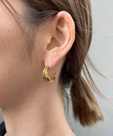 [ピアス] リーフフープ（素材：ステンレス）